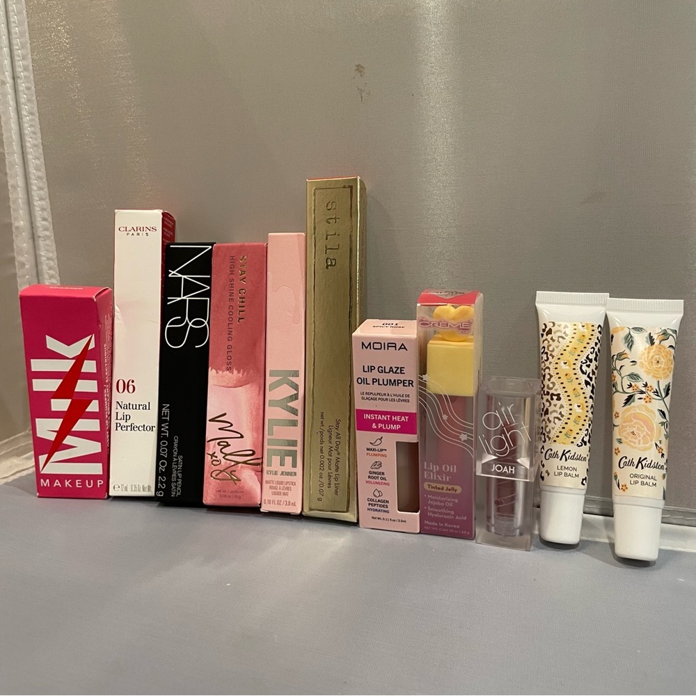 Lot 11 NEW Full-size Lippies NARS MILK Crème Kylie Stila Clarins Auth Ret $199!